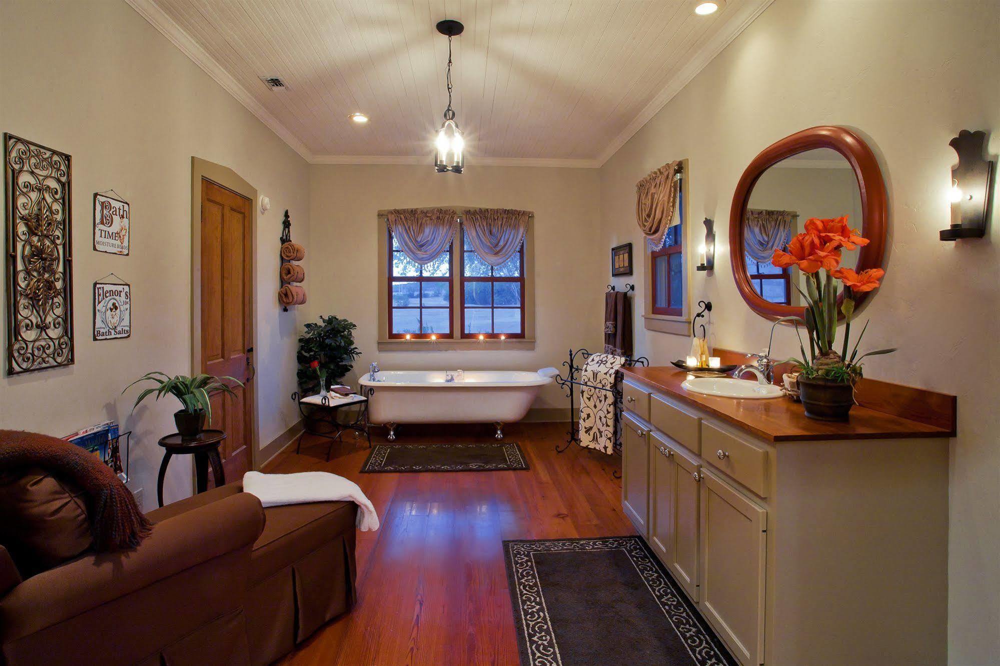 Rock House Hideaway Complex Fredericksburg Exterior foto