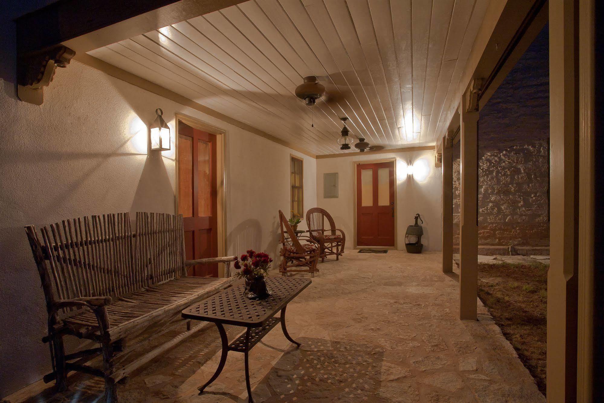Rock House Hideaway Complex Fredericksburg Exterior foto